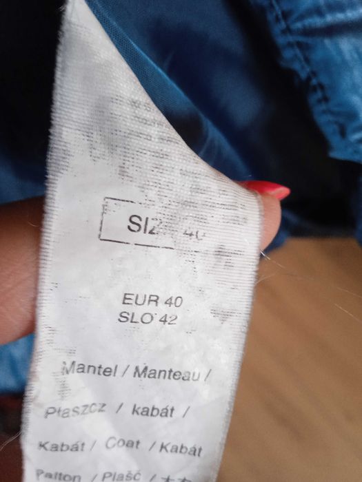 piękny płaszcz damski