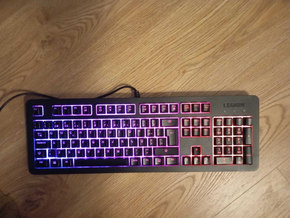 Teclado Gaming LENOVO Legion K300 RGB (Membrana - Português - Preto)