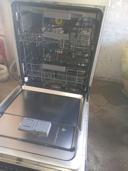 Sprzedam zmywarkę Whirlpool