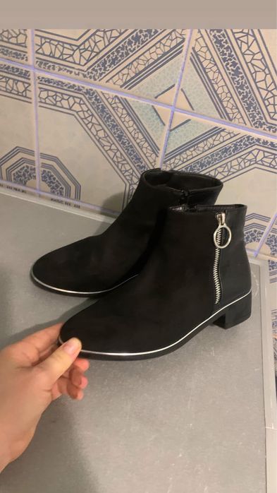 Продам ботінки