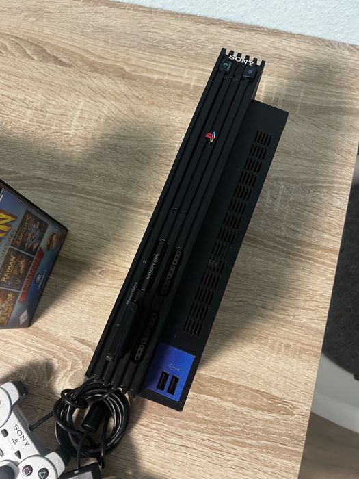 #2116 playstation 2 FAT SCPH-50004