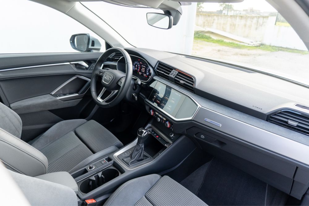 Audi Q3 35 TFSI S tronic Advanced (financiamento disponível)