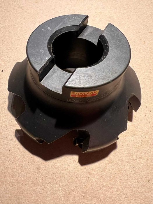 Głowica Sandvik R245-080Q27-12 + płytki