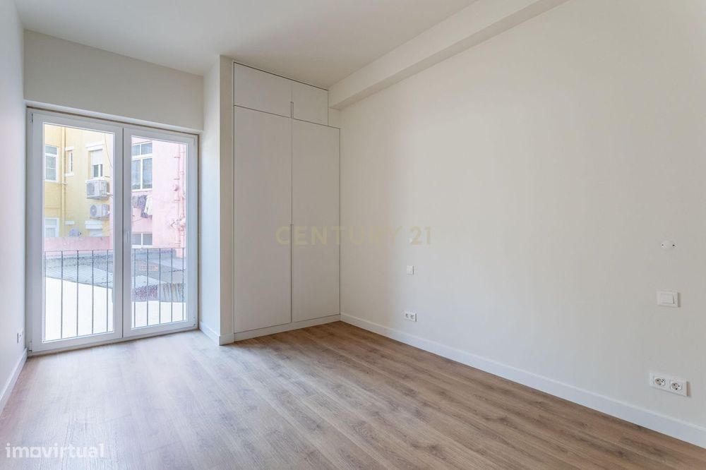 Apartamento T2 NOVO para Venda, em Campolide – Construção de Excelênci