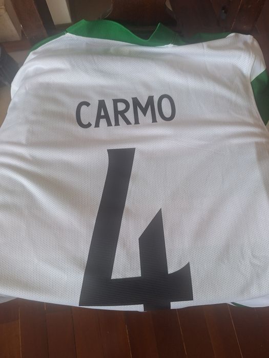 Camisola Sporting CP 25/26 bacdge e champions