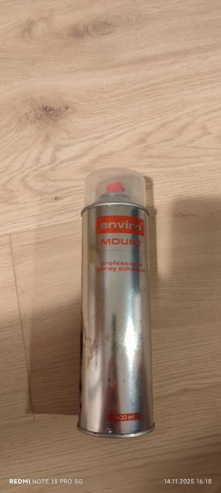 Klej w sprayu firmy enviro Niemiecki