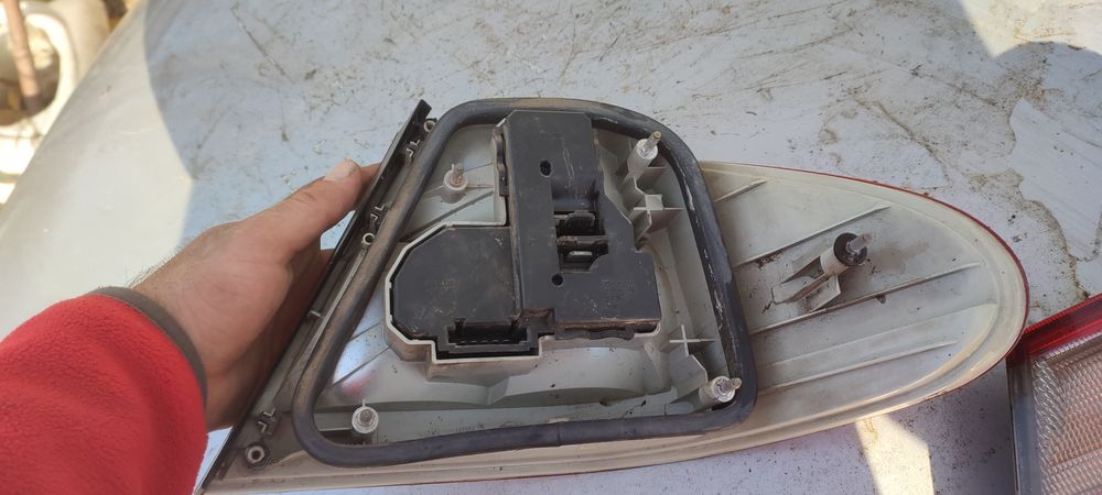 Задні фонарі мерседес бенс w208