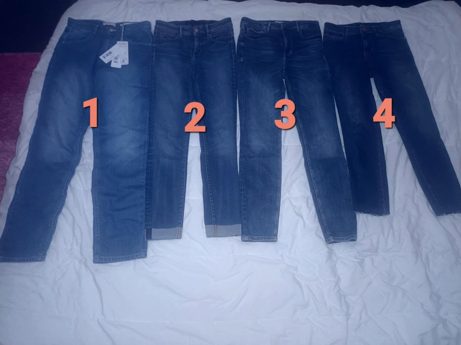 4 Calças de ganga da GUESS