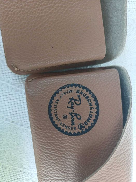 Óculos Ray-Ban, novos