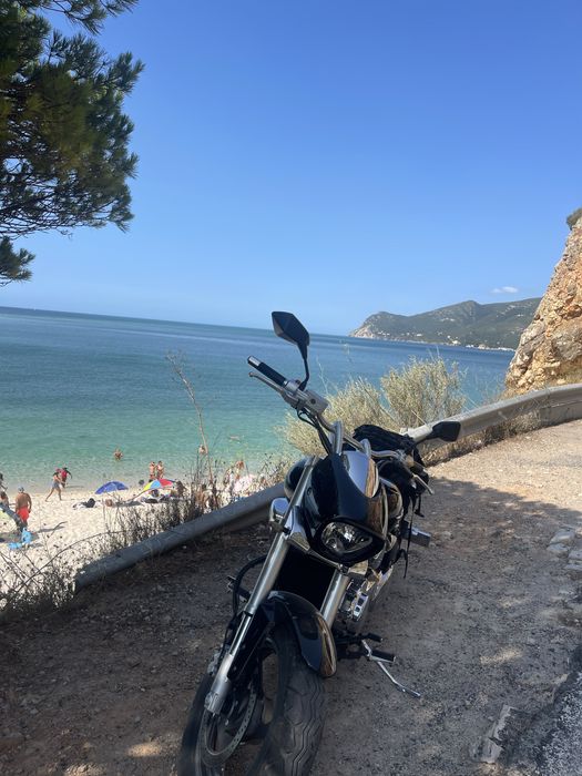 Intruder M800 ano 2012