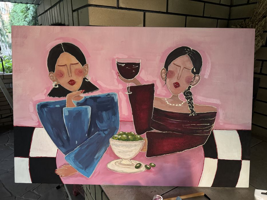 Картина акрилом - «Подруги за бокалом вина»