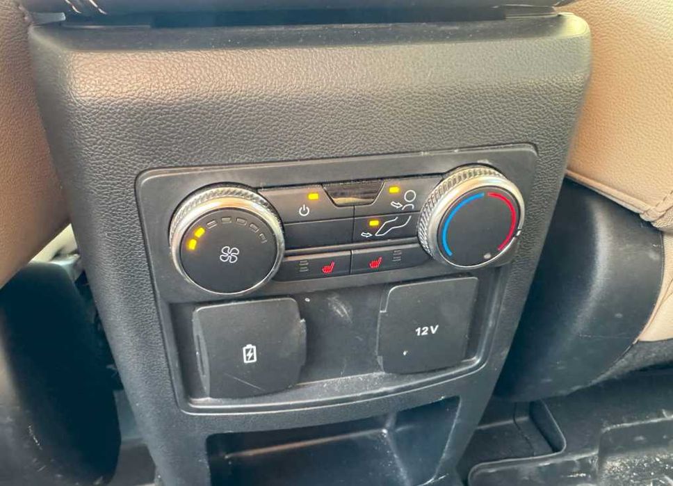 Ford Explorer XLT 2021