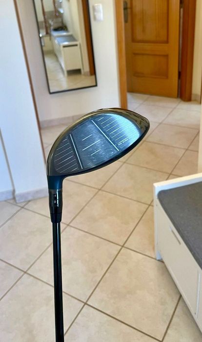 DRIVER Callaway Rogue 10.5 com regulação.