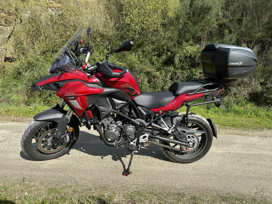 Benelli TRK 502.