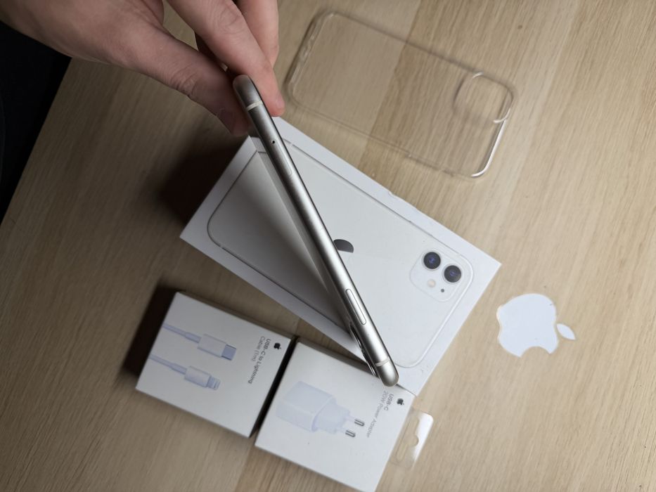 iPhone 11 128gb bialy bateria 100% komplet