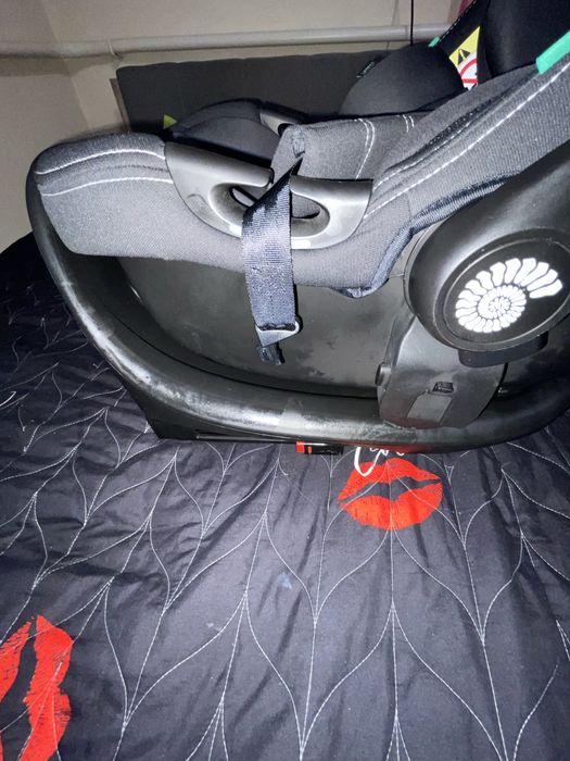 Продається автолюлька разом з платформою, в ідеальному стані без дефек