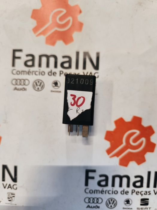 Réle  - 7M3959143 - FORD GALAXY II (WA6)