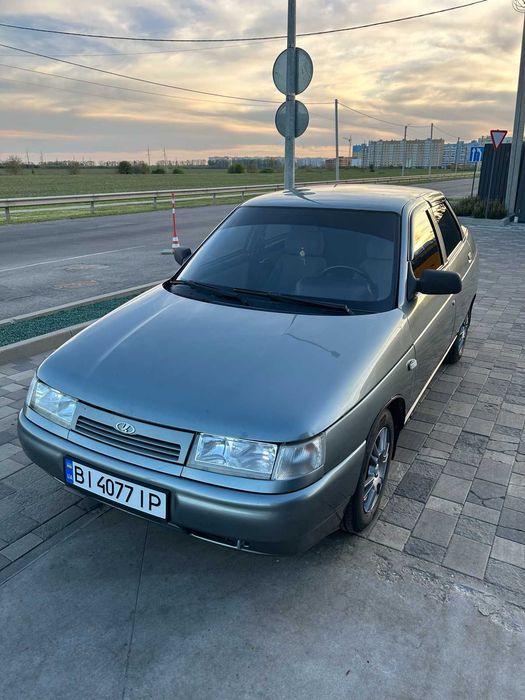Продам Ваз 2110 8 кл.