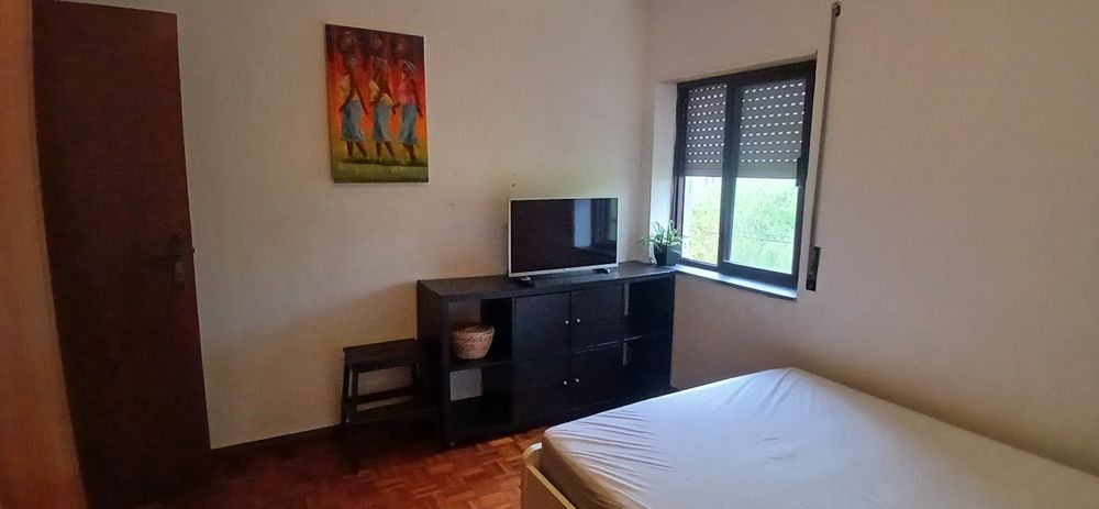 Quarto em Urgezes Guimarães