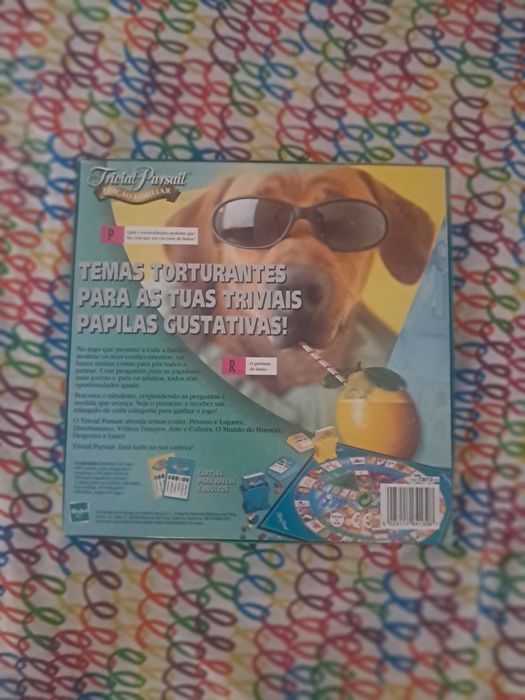 Trivial pursuit familiar