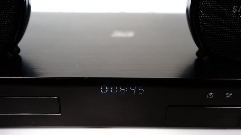 Kino domowe 2.1 Samsung HT-J4200 BLUETOOTH usb DivX Mp3 mkv Blu-Ray
