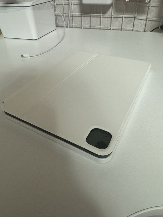 Apple Magic Keyboard для iPad Air и Pro 11