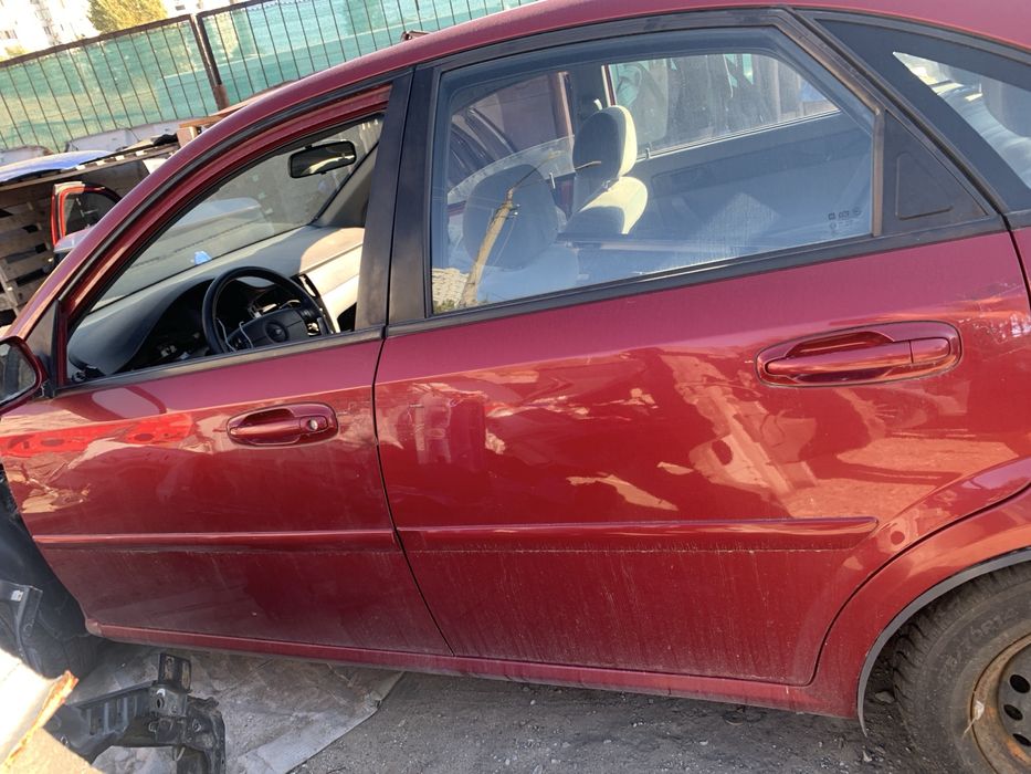 Двери шевроле лачетти