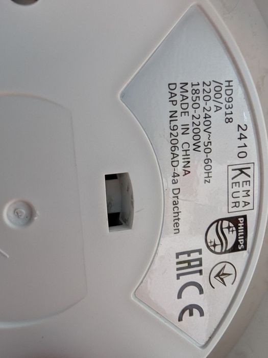 Czajnik elektryczny Philips hd9318