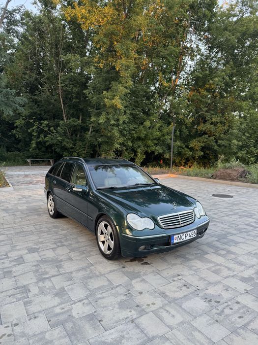 Mersedes-benz C220d автомат дизель в гарному стані