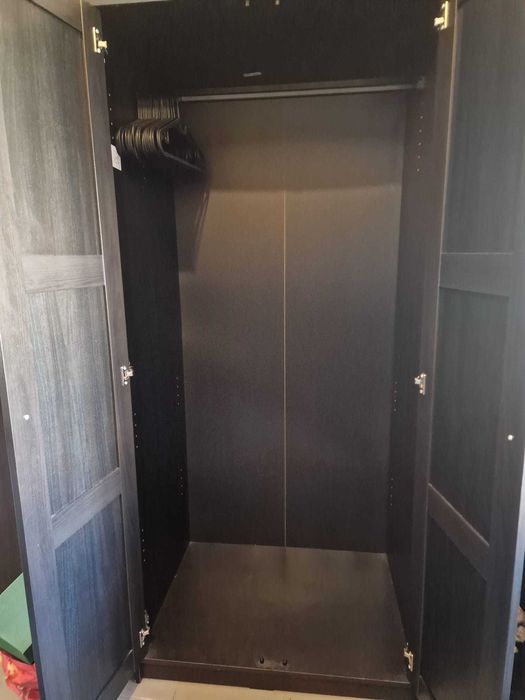 Armários e roupeiros