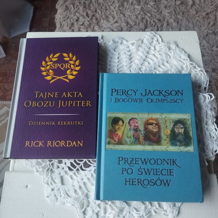 Percy Jackson i Bogowie Olimpijscy Tajne akta obozu Jupiter Rick Riordan