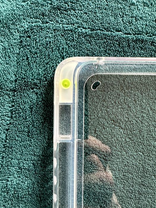 Transparent iPad Case for 5th/6th Generation64284350055297122