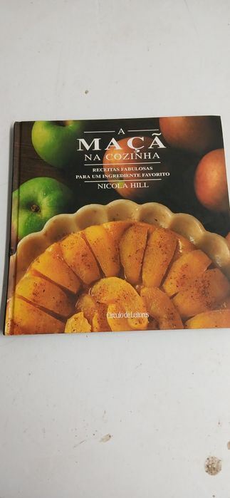 Vários livros Luis de Camões enciclopédias etc