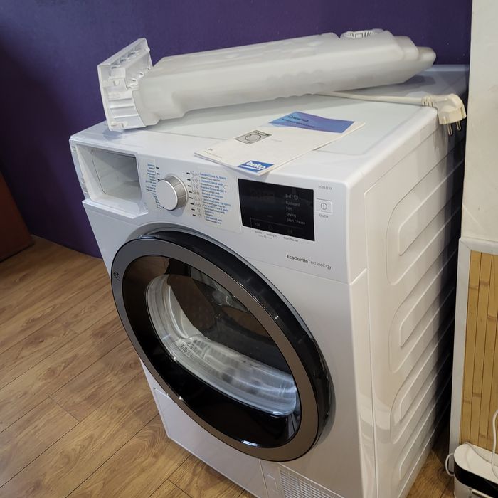 Продам сушильную машину Beko DS8433RX (8 кг)