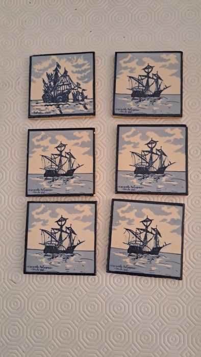 Bases de copos azulejo com base cortiça esferas armilares e caravelas portuguesas