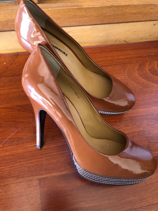 Adolfo Dominguez saltos altos 37 castanho bege