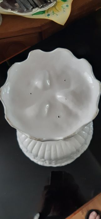 Stara, secesyjna patera z porcelana. Dzieło sztuki