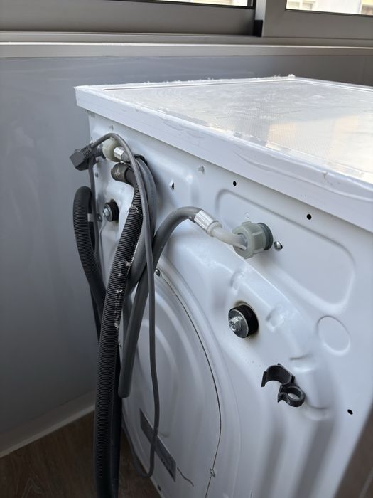 Vendo Maquina de Lavar Roupa Elecsan WM1014INBW