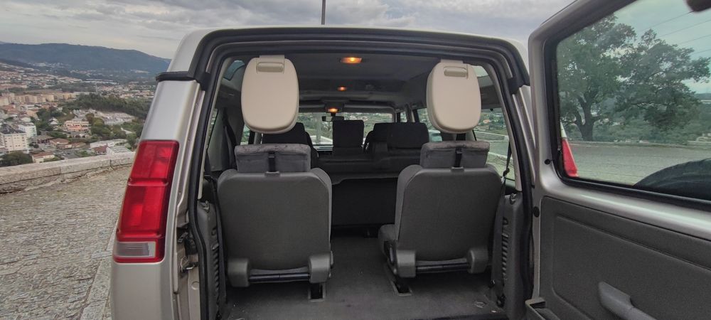 LAND ROVER DISCOVERY II  TD5 | 1999 | 7 Lugares — photo 4