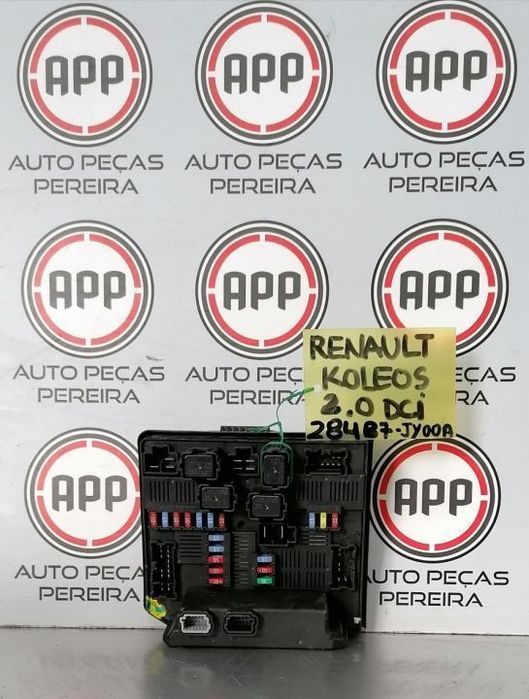 Módulo BSI fusíveis Renault Koleos referência 284B7-JY00A.