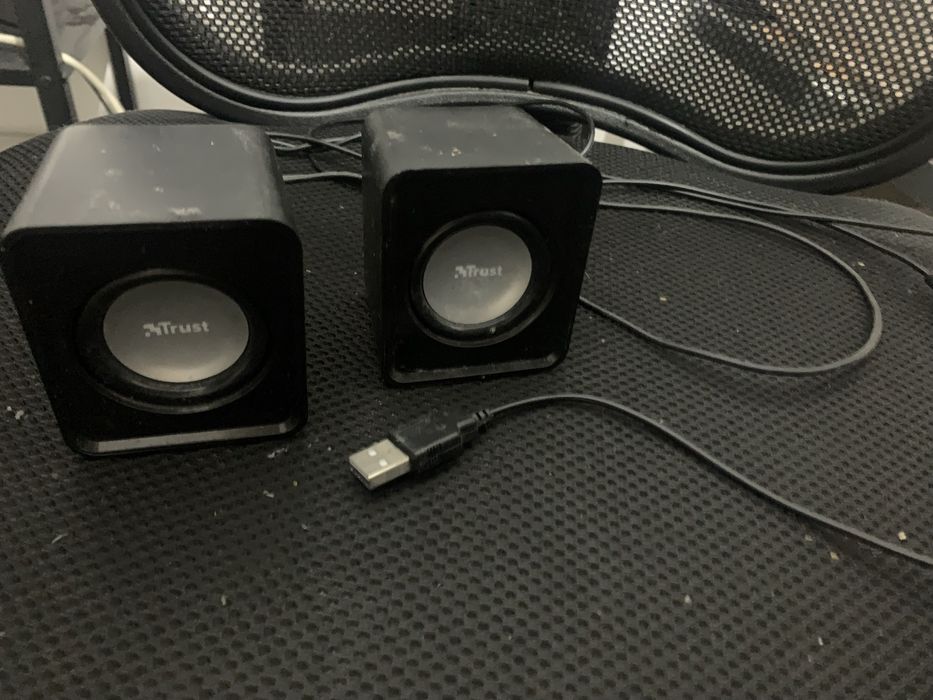 Monitor Asus V424EHF - TOTALMENTE NOVO