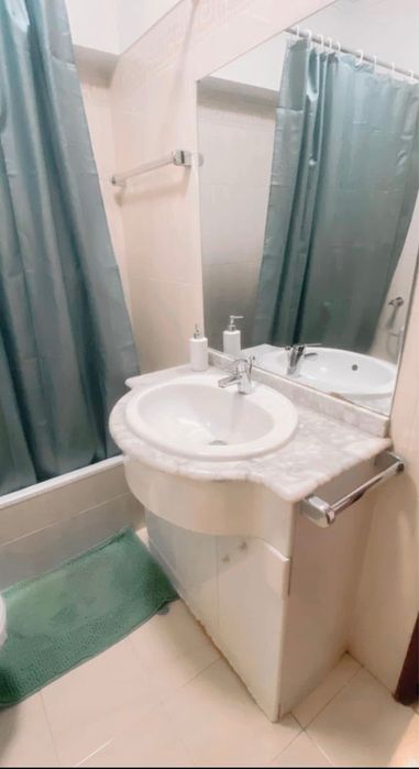 Quarto para arrendar
