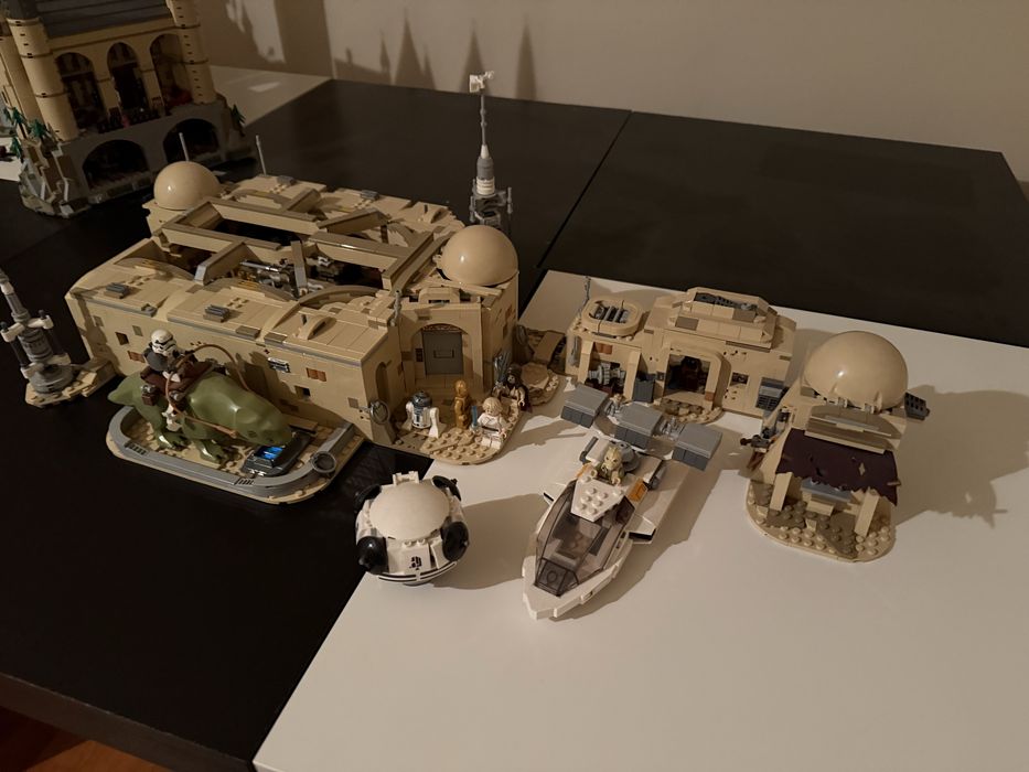 Lego kantyna mos esley