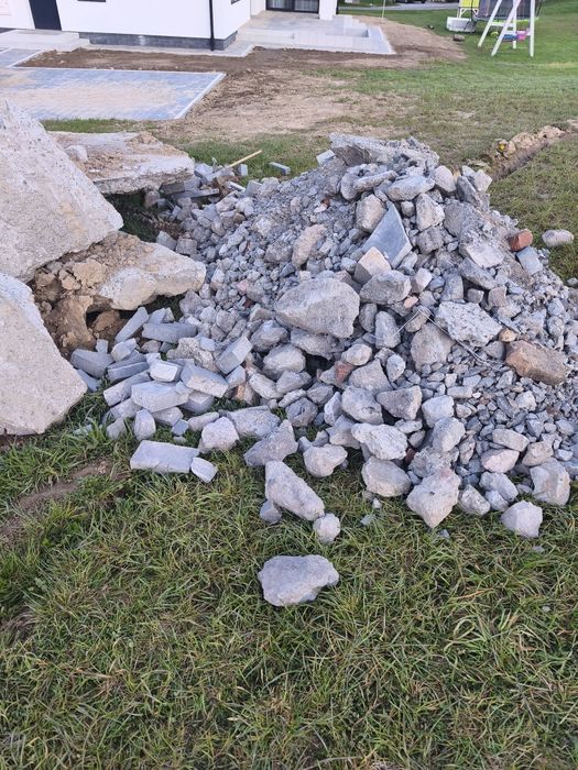 Oddam gruz betonowy