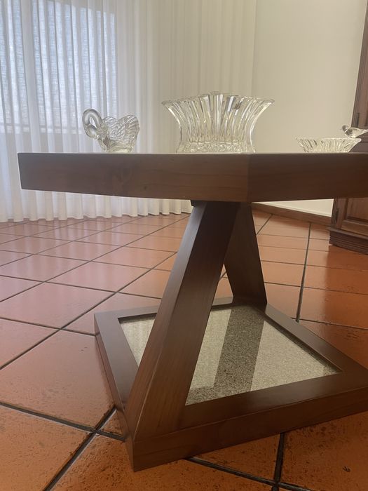 Vendo mesa de centro praticamente nova