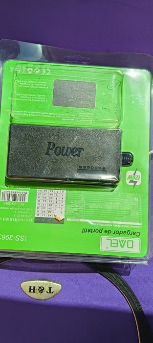 Carregador universal