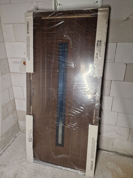 Lewe Drzwi zewnętrzne pantor 72 OZYRYS orzechowe