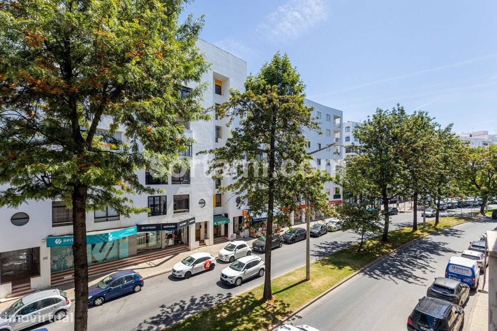 Apartamento T2 Venda em Quarteira,Loulé