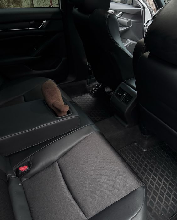 Honda accord 10 sport