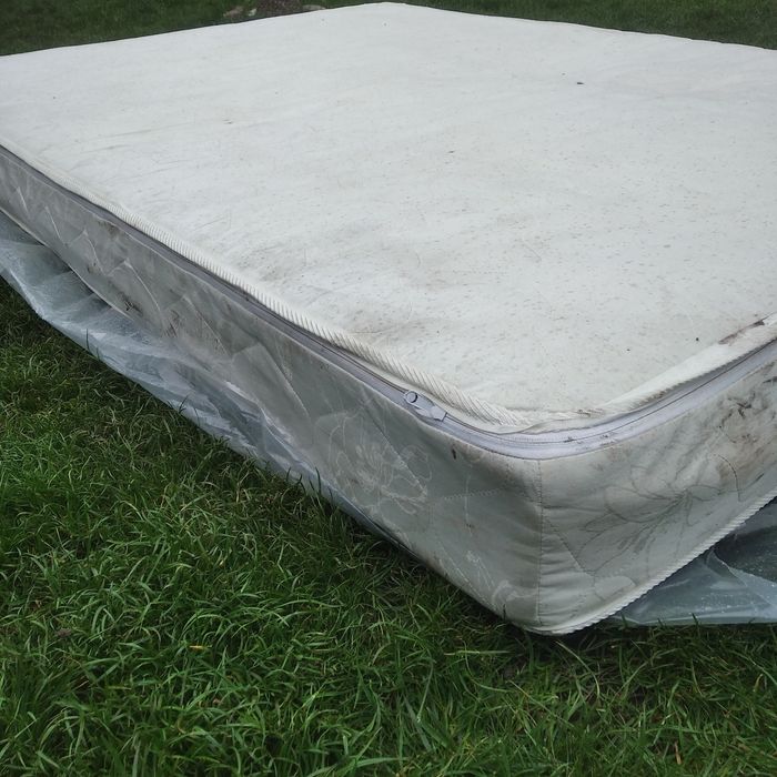 Продаю Матрац не дорого